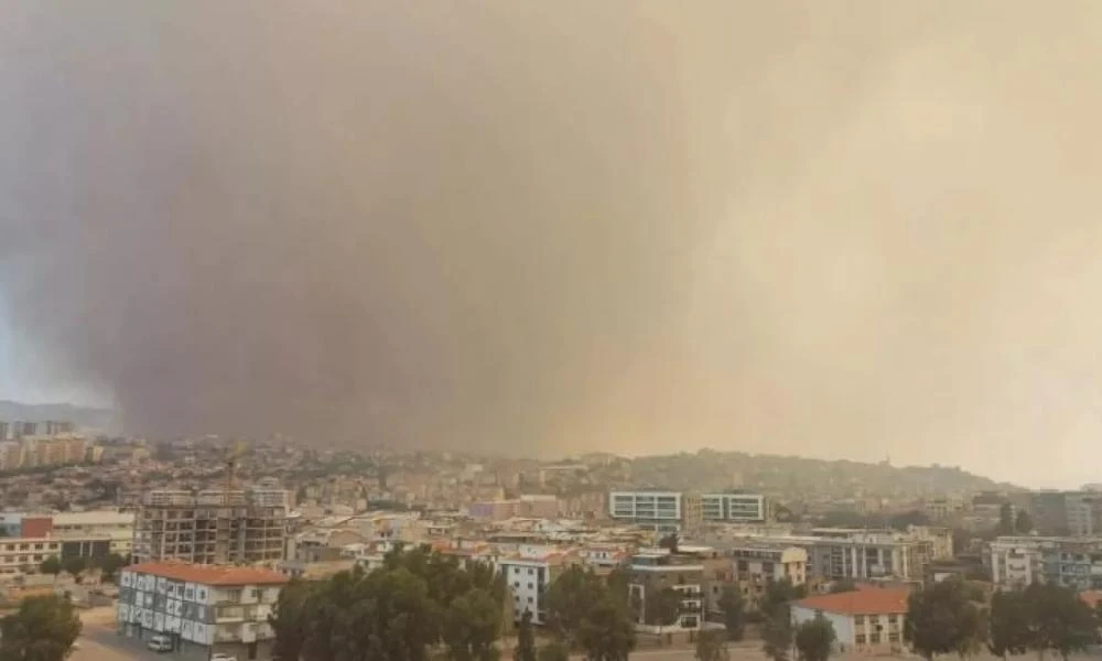 Τουρκία: Παραμένει σε πύρινο κλοιό η Σμύρνη – 78 τραυματίες
